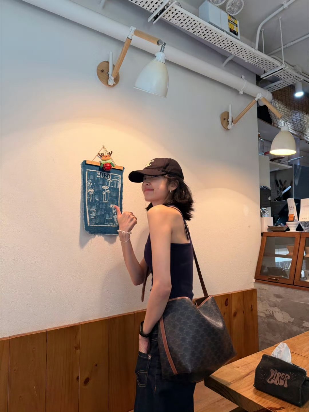 希望孙千12月一切顺利，2026也一定会是个好年。时间偷走好多东西，但也留下了更