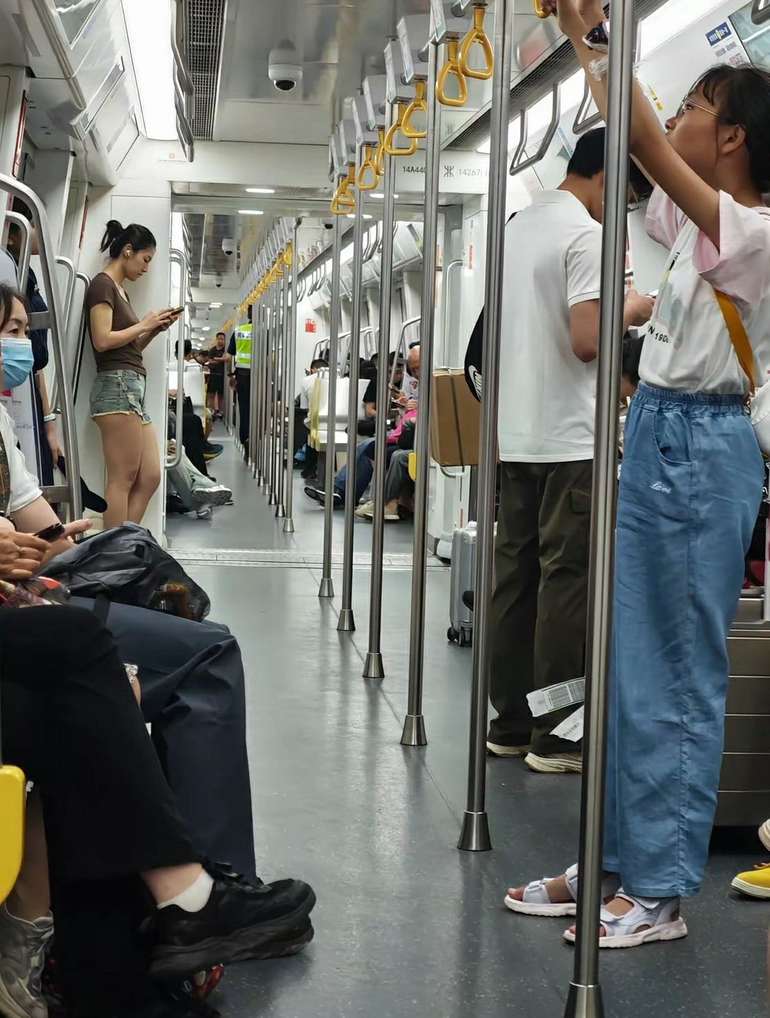 只要自己不尴尬，尴尬的永远都是别人