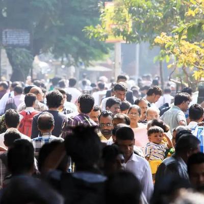 郎咸平说了一句让人后背发凉的话：印度高温，可能正在把3500公里的中印边境，一寸