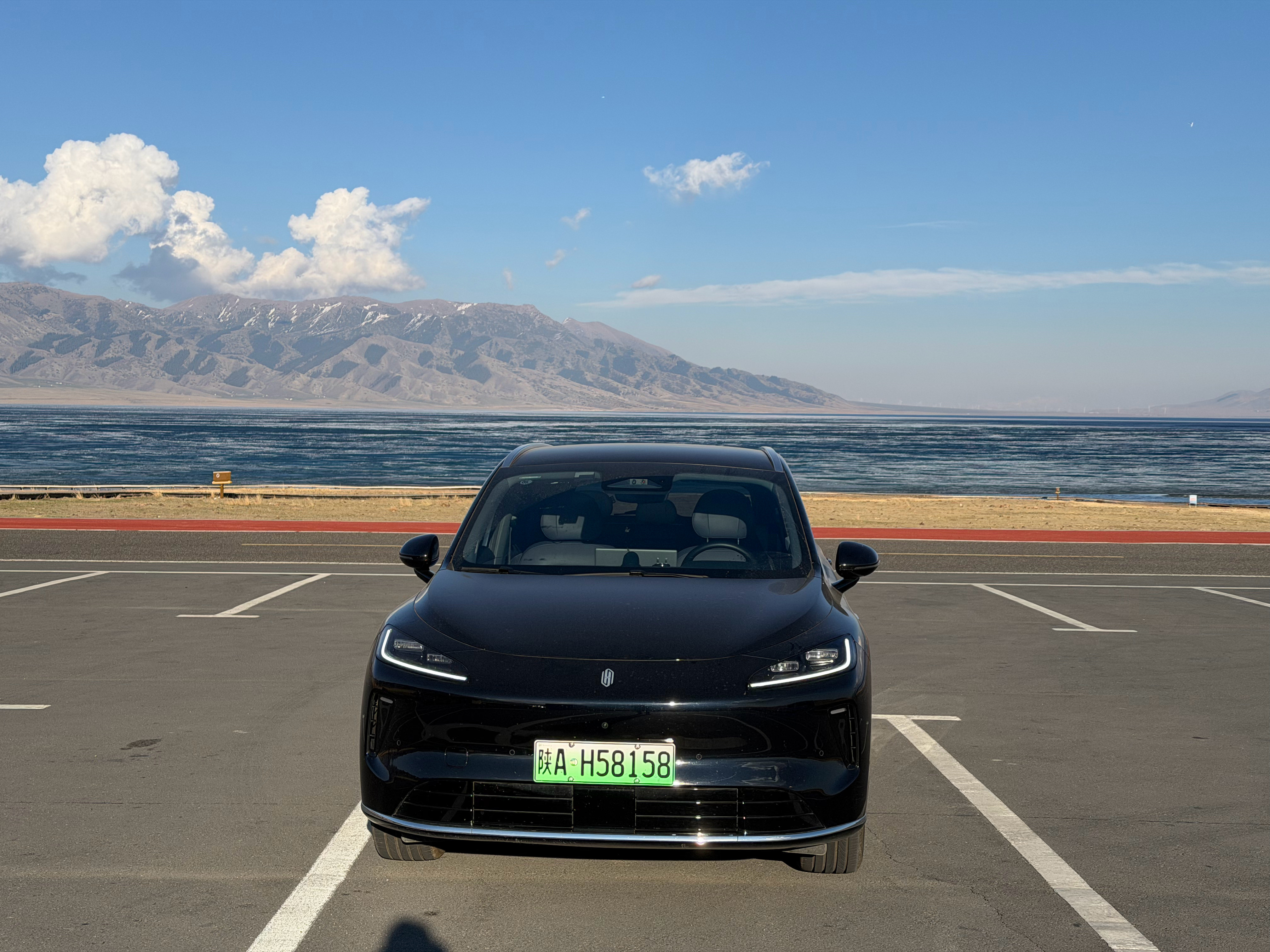 开了三天了，明天再开一天…这地方真不错，非常漂亮…我都有点不想走了博乐·博