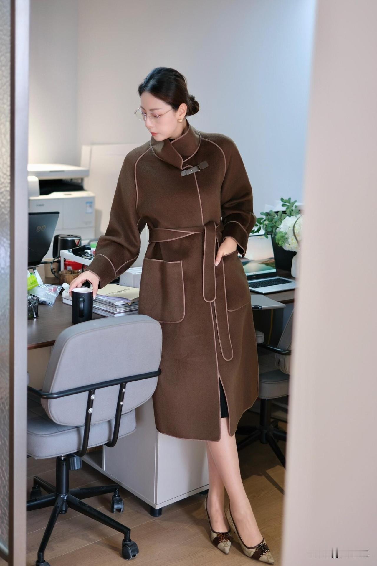 30➕𝐎𝐟𝐟𝐢𝐜𝐞|秋日职场的温柔力量🍂一到秋天🍂职场不再是冲