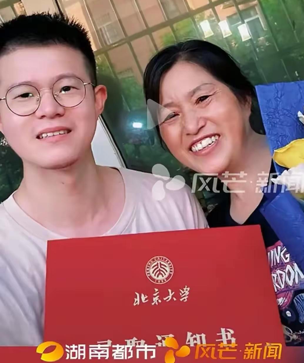 湖北武汉小伙郑定龙这波操作，堪称当代