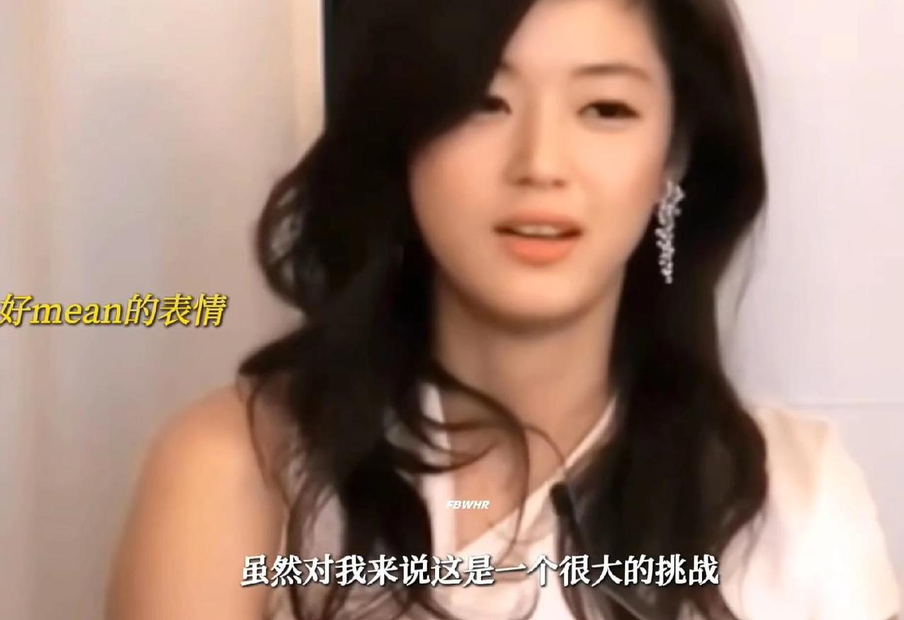 全智贤天选丫鬟，她这种量级的明星，她的团队应该评估过得罪中国市场的后果。她还是拍