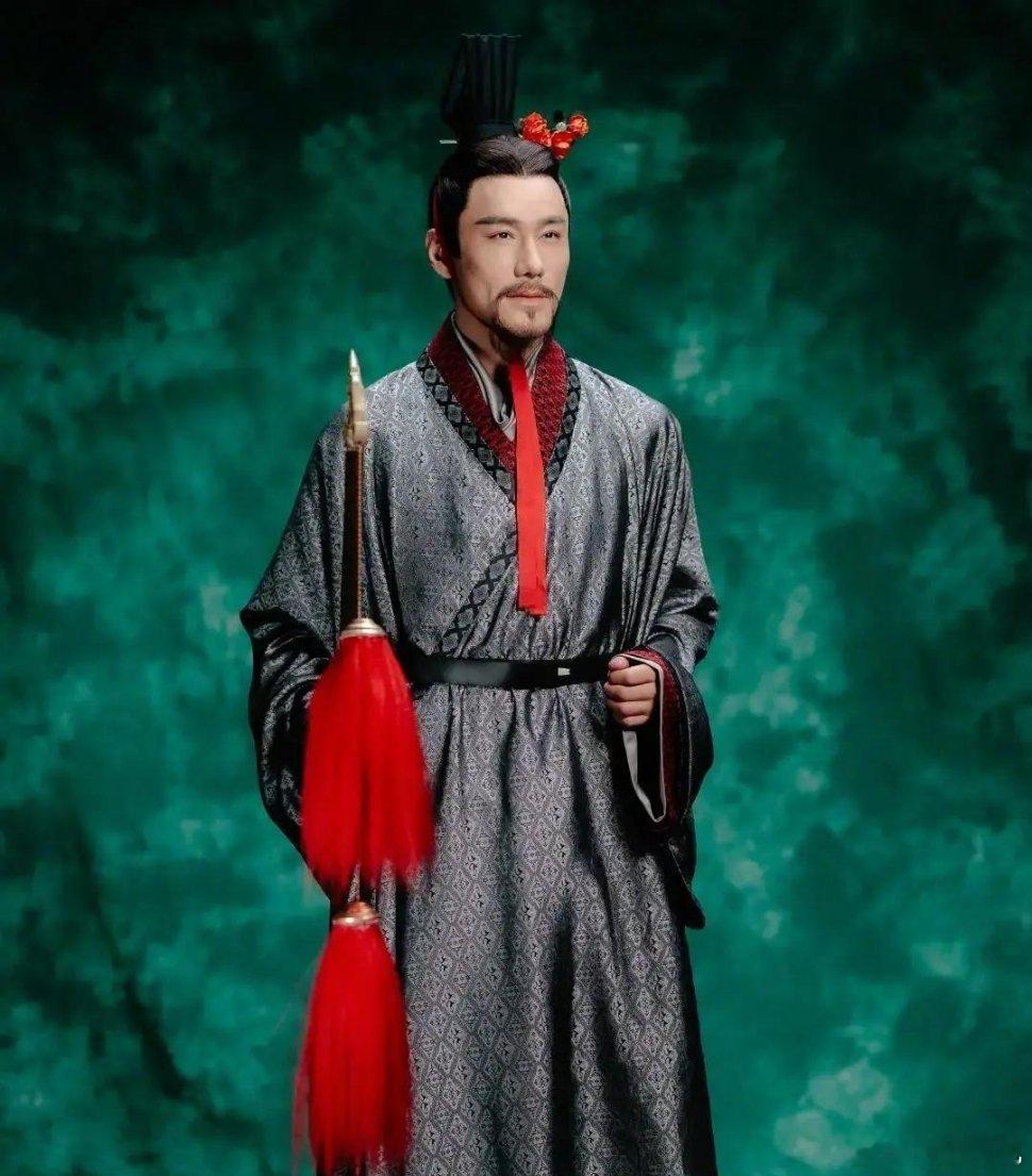 央视春晚，被嫌弃的一群老年人，却演出了口碑最好的节目《贺花神》，真正代表了央视的