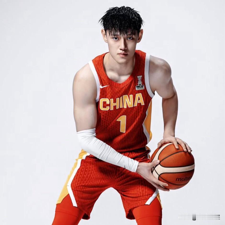 曾凡博进入NBA！篮网的中国结啊，第5个了！据美记MichaelScott