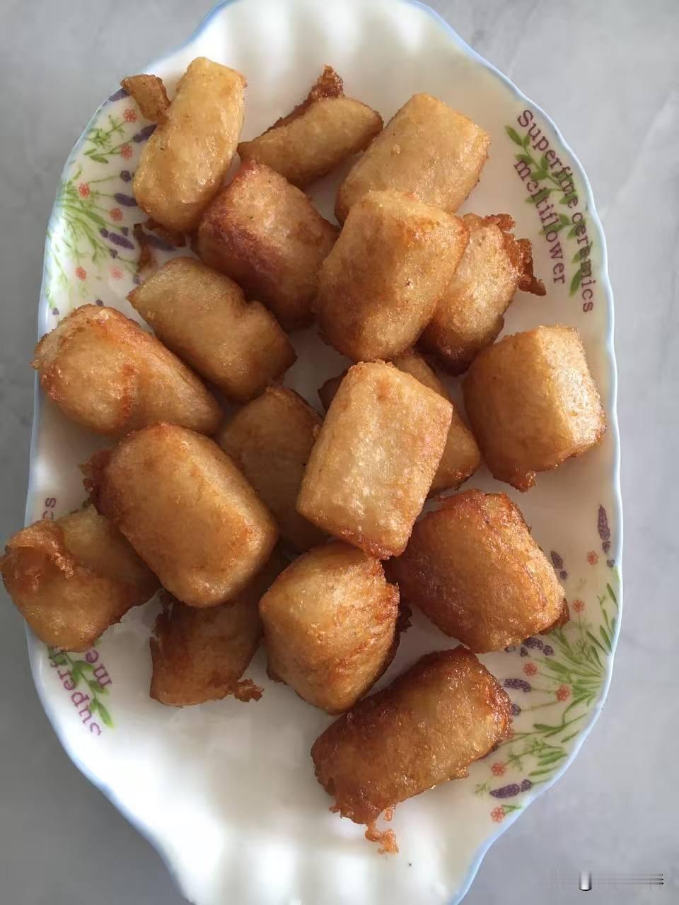 买安海菜粿冻浆，回家自己炸，每次都炸糊了！[捂脸哭][捂脸哭][捂脸哭]