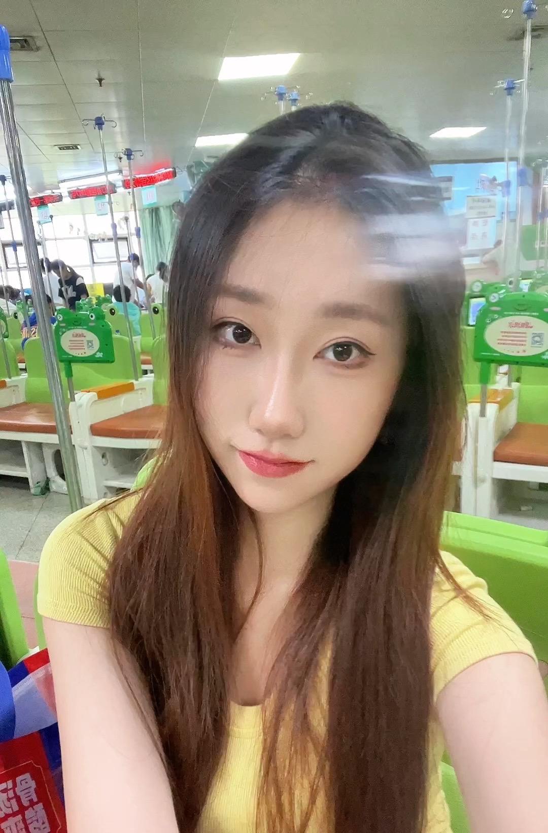 别聊了 现实我姑娘已经15岁了