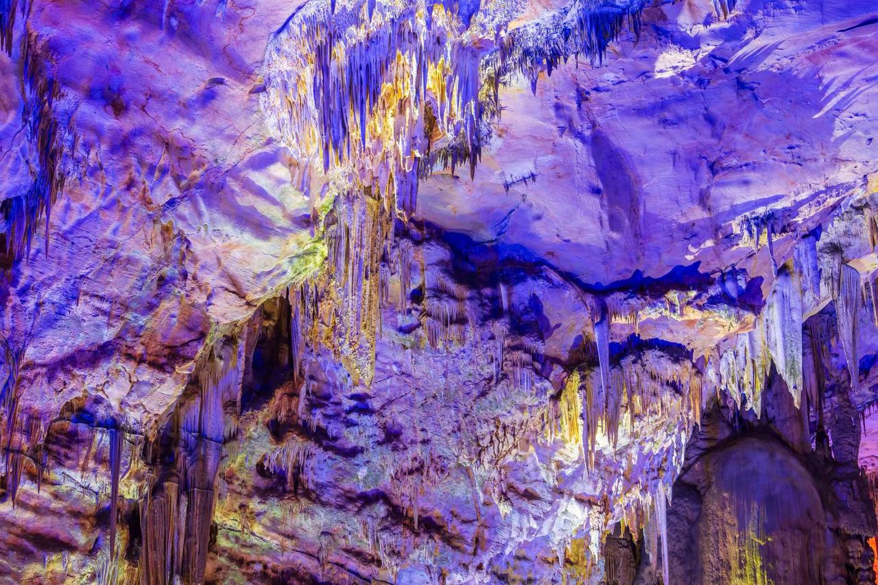 贵州毕节织金洞。贵州毕节织金洞旅行摄影的诗意瞬间原创自然风光摄影视觉冲击自然