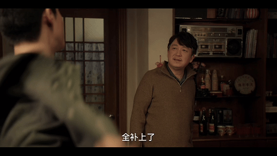 潘粤明新剧神级转场王鹤棣新剧没走的路潘粤明续上了《黑夜告白》这个转场镜头直接封