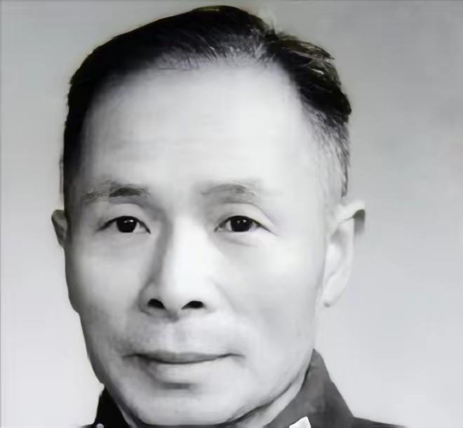 孟良崮被俘的74师参谋长魏振钺，5句实话为何让陈毅后背发凉？1947年6月1