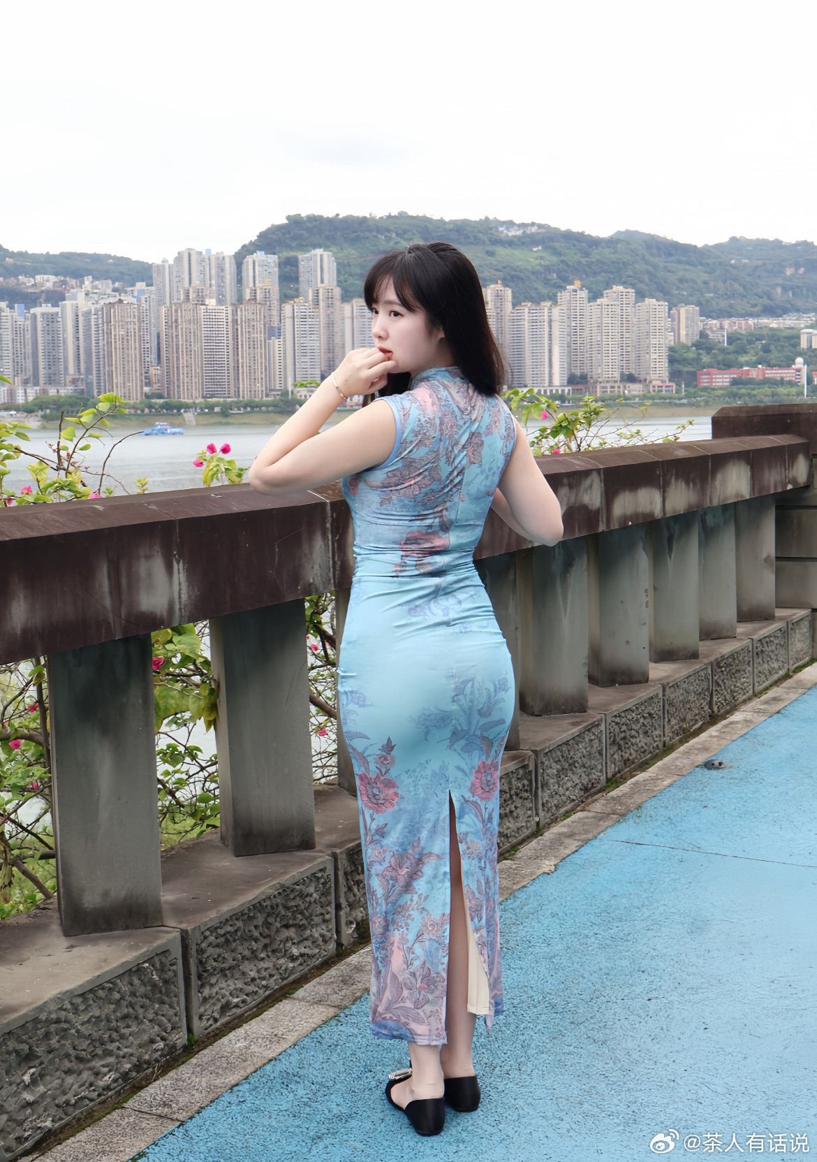 这是我见过最有韵味的女孩，没有之一，一看就知道旺夫​​​