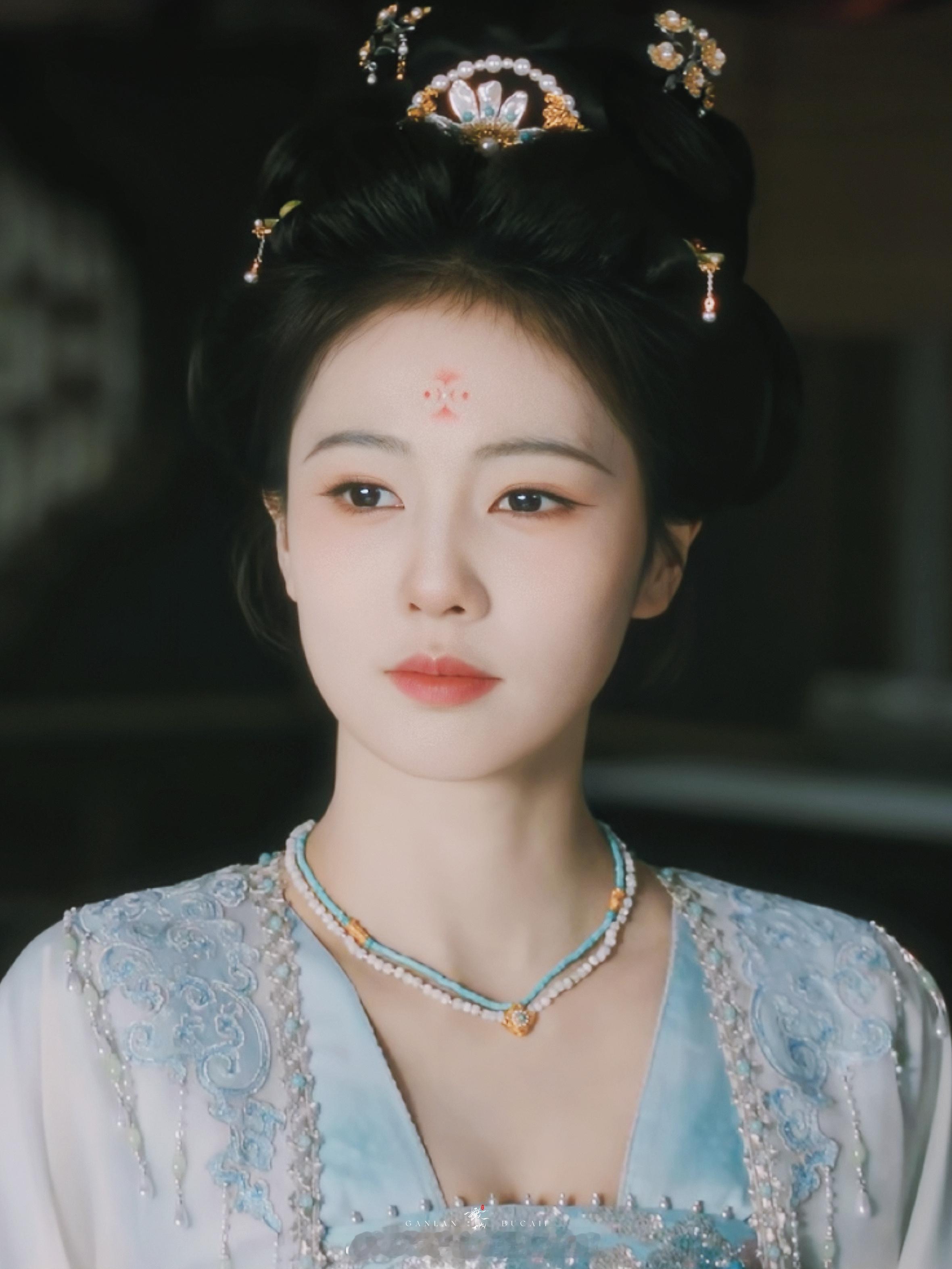 🍉：白鹿李昀锐《剑阁闻铃》，目前在争取白鹿，真谈下这部剧必S＋