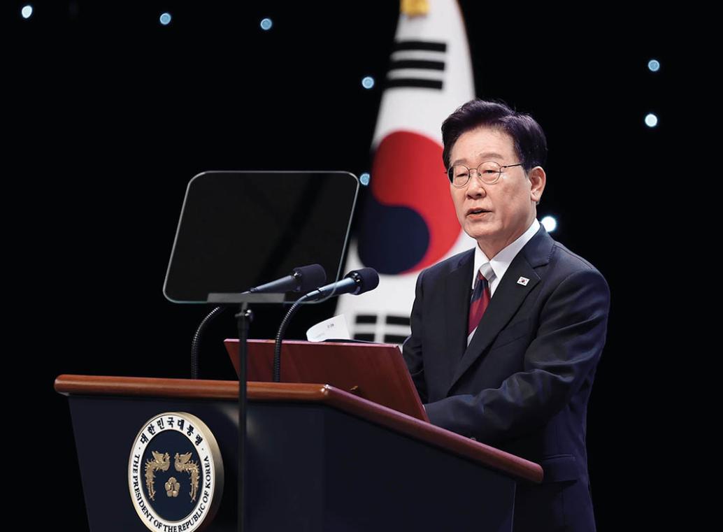 李在明这句话，真正对象不在日本！“抗日穷三代，亲日富三代”，韩语原话更狠：韩奸掌