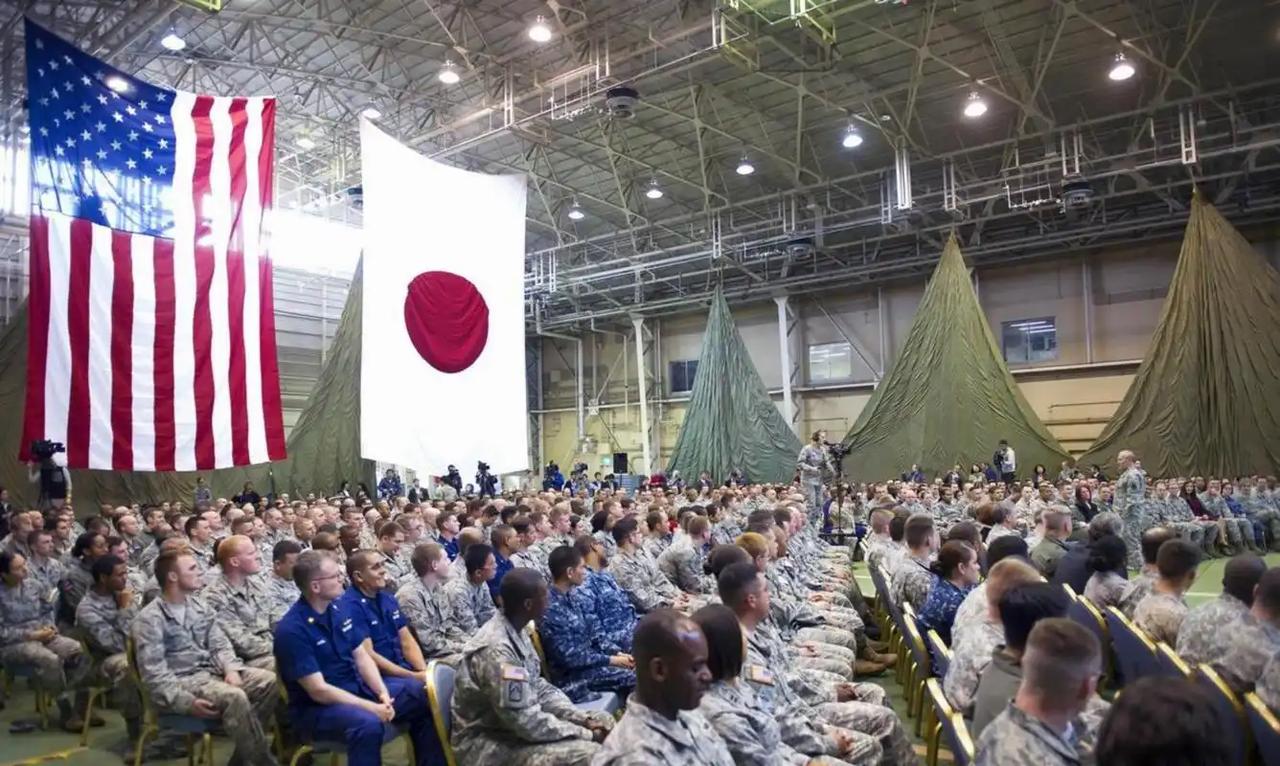 美国为什么要对日本宣战？ 很多人都以为，美国二战对日宣战是因为日本偷袭珍珠港