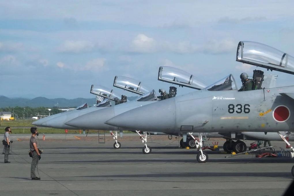F-15J都快散架了，还来抢海域？日菲划界遭实力打脸！5月28日，日本首相高市