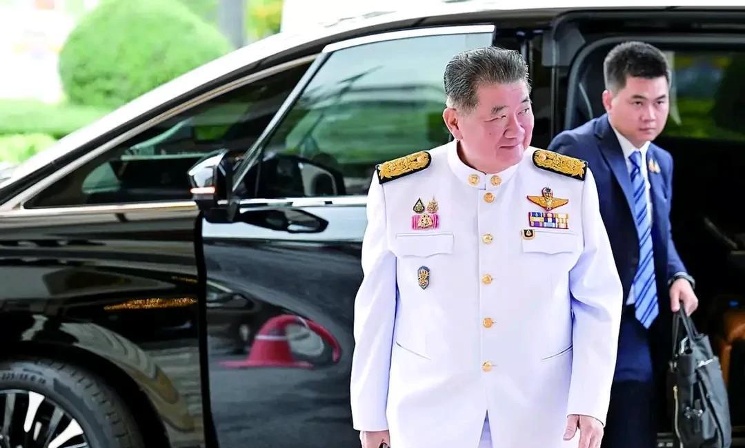 泰国内阁批准采购中国潜艇合同，使用中国国产发动机，通过测试中国发动机完全合格，泰