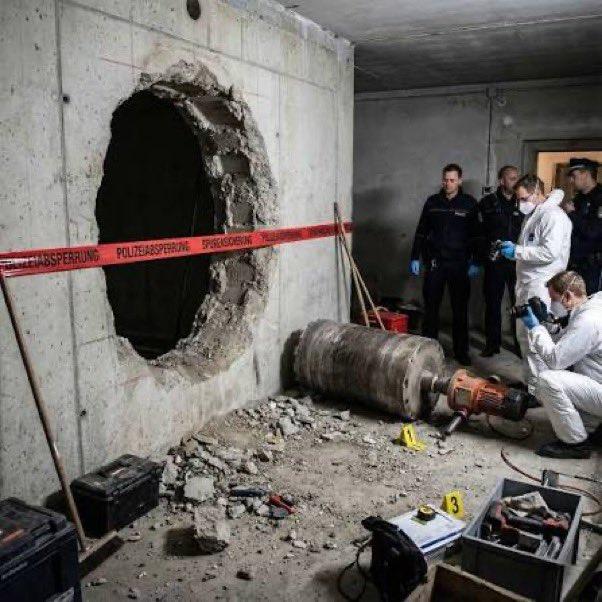 圣诞节假期期间，德国盖尔森基兴发生了一起精心策划的银行劫案。不明身份的歹徒从邻近