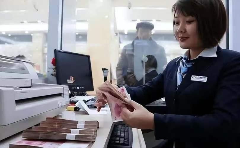 能让央行彻底没辙的"大雷"终于爆了！原来央行最怕的，不是通缩，不是外资撤离，而是