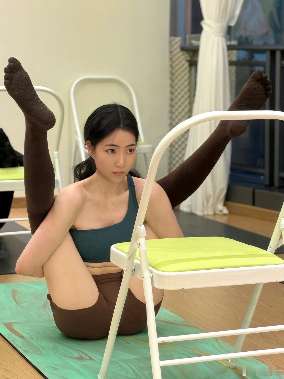 瑜伽课堂瑜伽让生活更美好瑜伽​​​