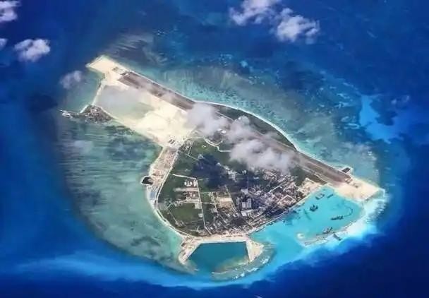 为啥现在不直接武统台湾，而是先盯着黄岩岛呢？这可是东大的计谋，只要黄岩岛上机场一