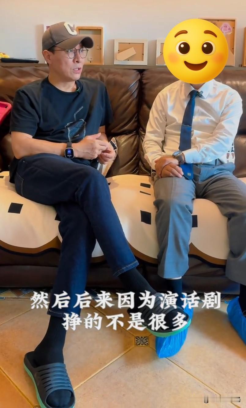 47岁刘德华御用配音，自曝北京169平住房，打算置换新房！近日，男演员孙大川发