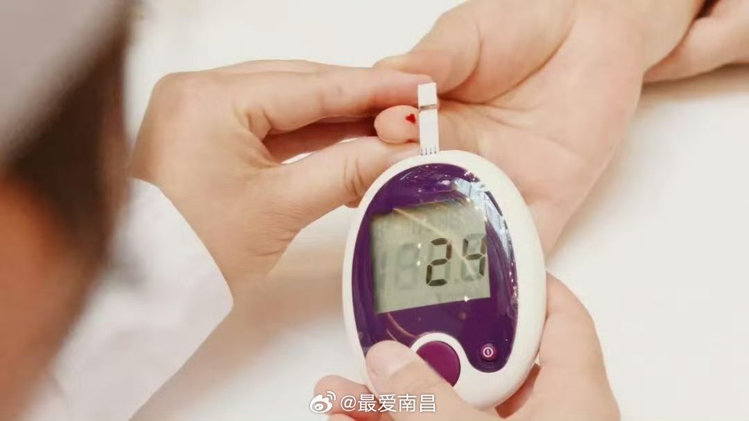【#5个无意识稳住血糖的习惯#】#原来这些习惯在悄悄控糖#有的人为了控糖可能这也不敢吃、那也不敢碰，
