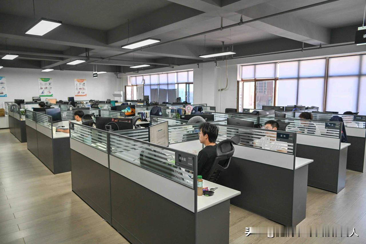 你发现没，敢在12月辞职的人，那都是实打实的狠人！​​毕竟谁都知道，12月的