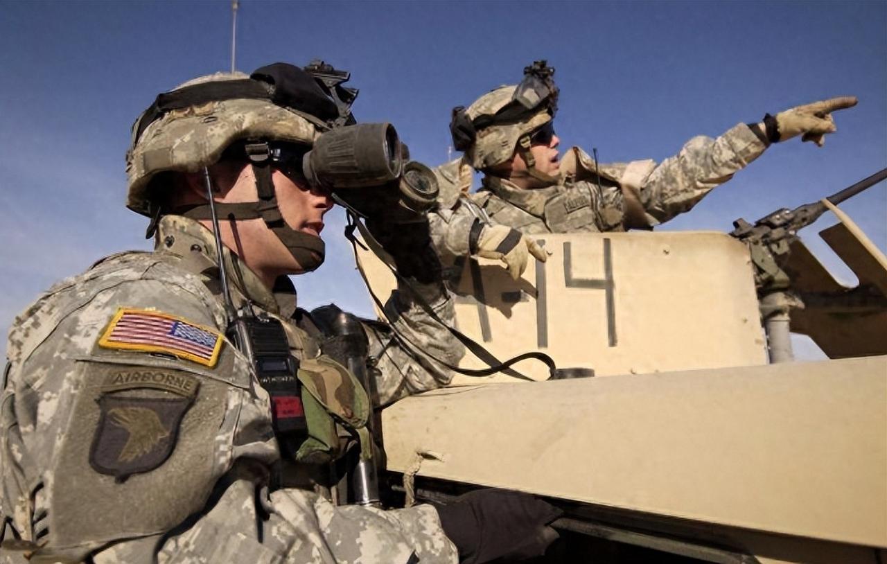 沙特联军发动空袭，阿联酋被踢出局，挨了打的也门，终于等到这天2025年12月