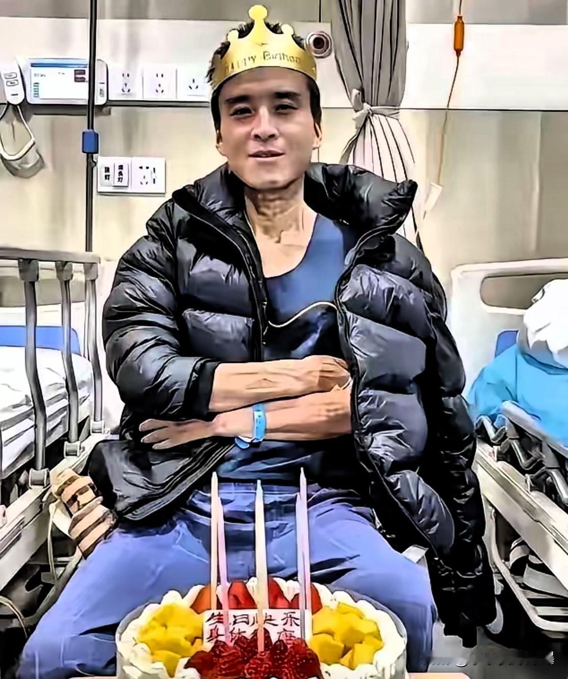 泪目，陕西47岁男子肝癌晚期家人千方百计瞒着他直到男人永远离开女儿翻开他手