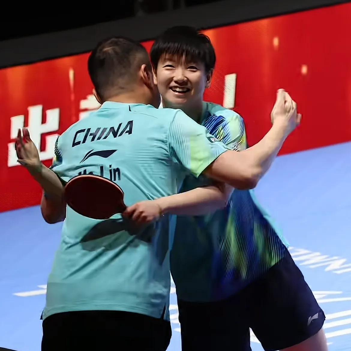 事实证明，世界冠军就是世界冠军看孙颖莎就知道了，决胜局2-6落后，赛点8-1