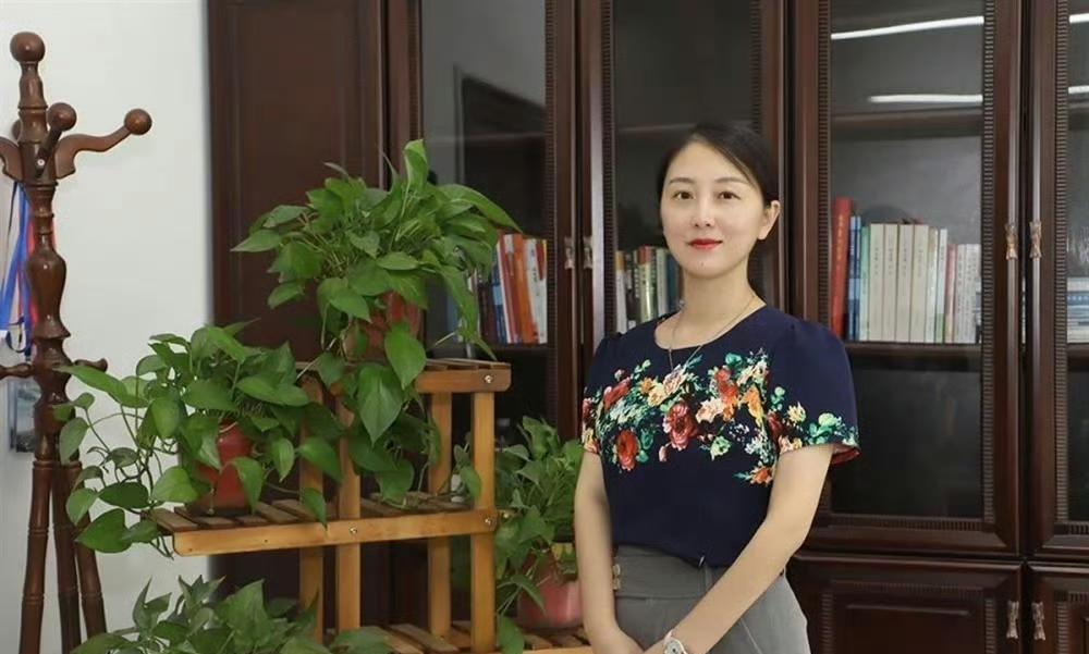 郑州工商学院的管理层都是美女，这些女领导颜值惊艳全网！
