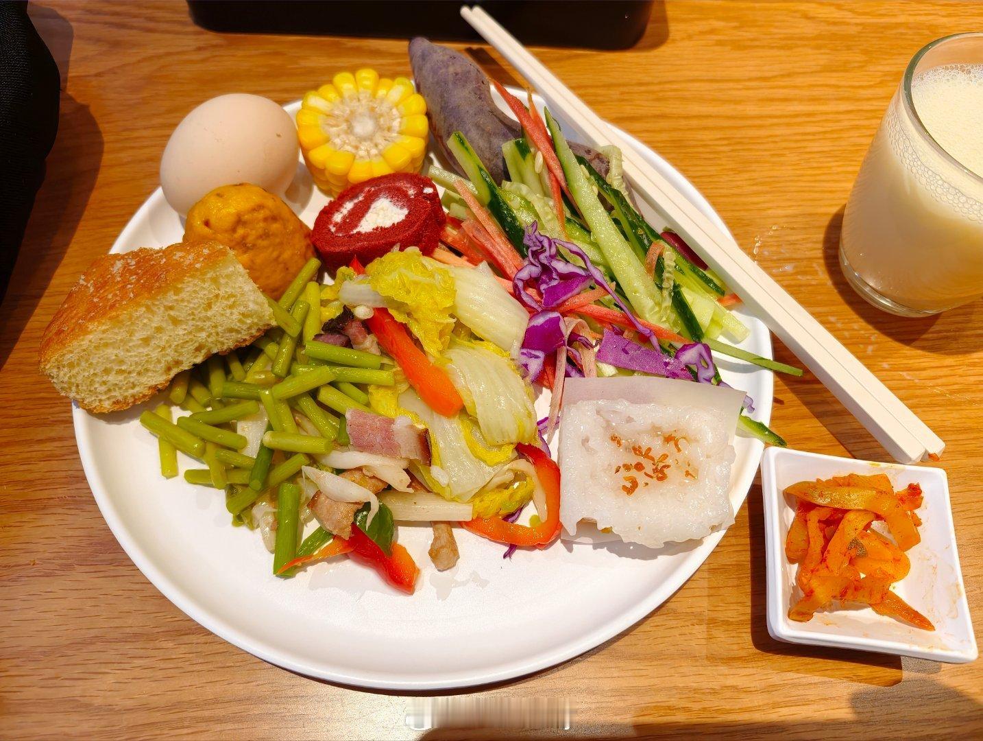 又吃自助餐了早呢