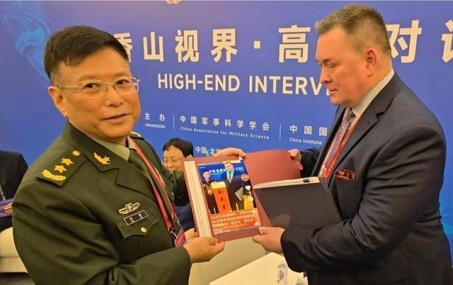 在北京主动“求和”，改名为战争部的美军，第一件事就是明确表示不会与中方开战！施