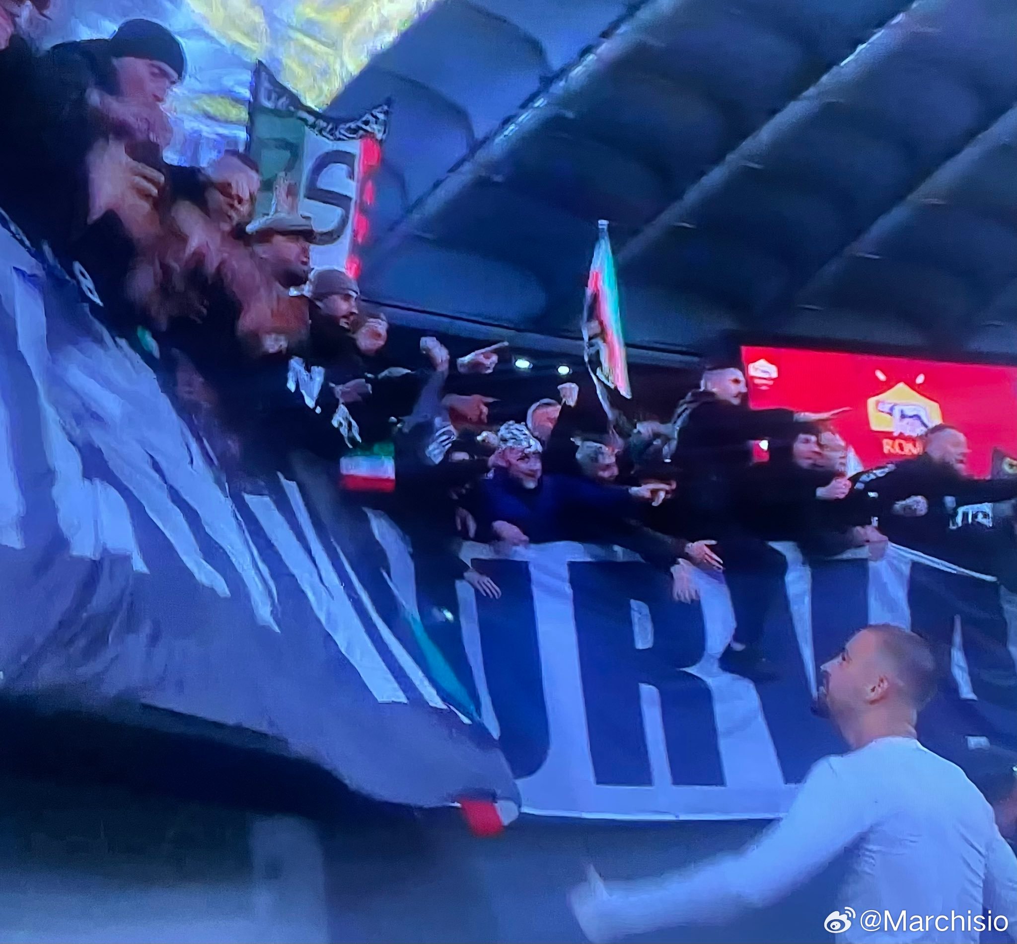 罗密欧：经过我的观察，在尤文图斯适应了半年之后，热格罗瓦最近的运动能力有所提高。