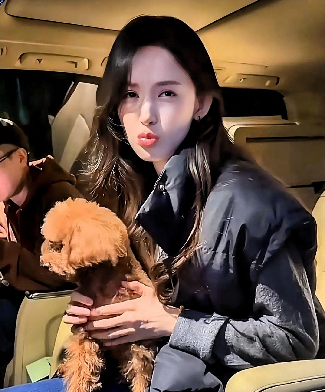 我是男的，我来说句大实话：娜扎那句“因为我人就漂亮”，根本不是自恋。4月15