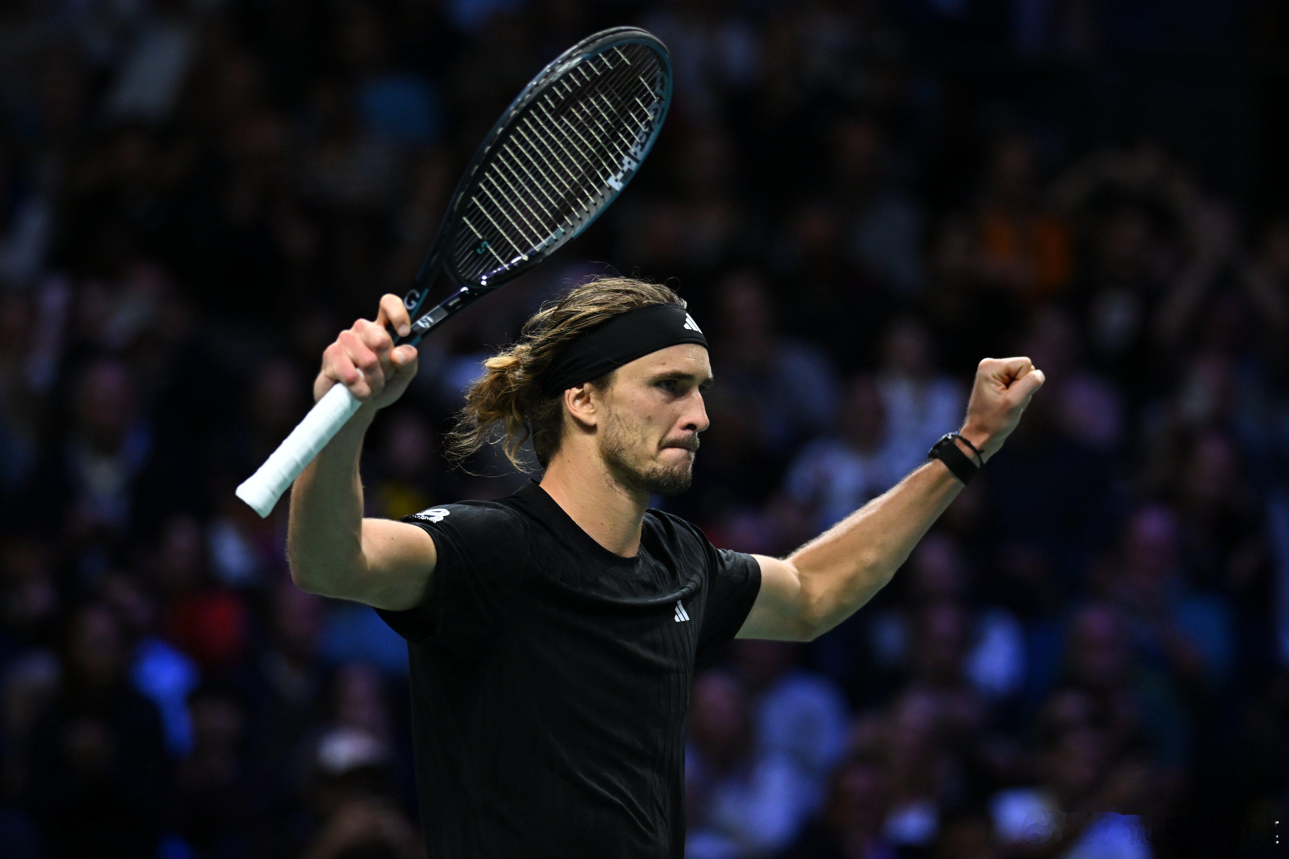 【兹维列夫：这里的场地非常奇怪或许是阿卡出局原因我不想抱怨必须适应】兹维列