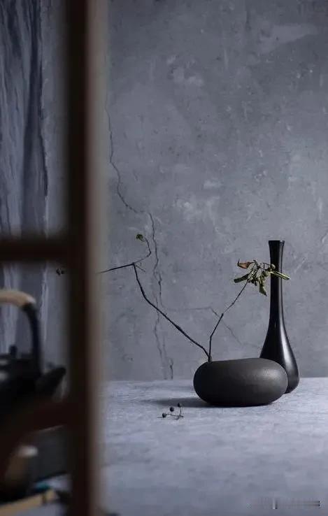 弘一法师icon说：“当你越来越了解因果，越来越了解天道的时候，你就不会去羡慕那