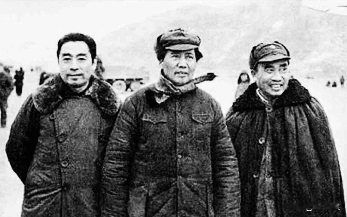 1.我国的开国之父是谁？答案：毛主席2.我国的红军之父是谁？答案：朱德元帅