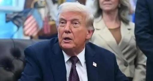 特朗普这话就很有意思了，当主持人曾问他，如果日本与中国开战，美国会不会支