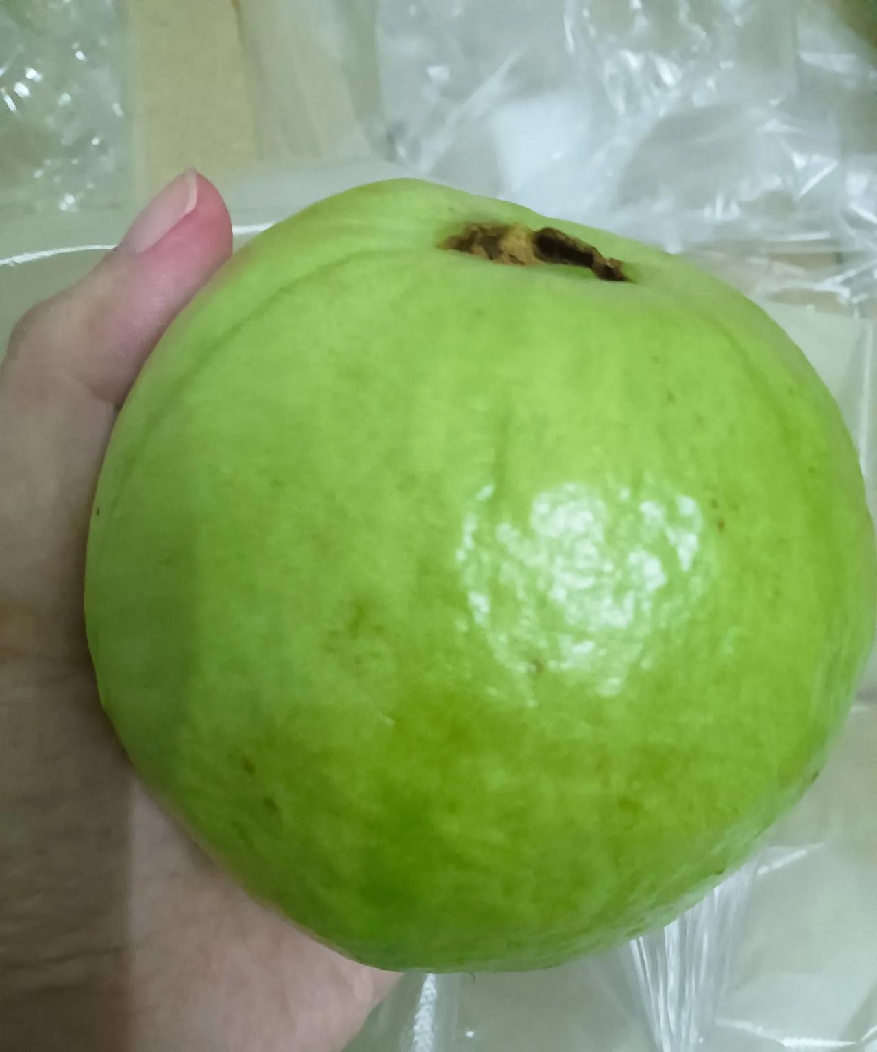 “烦恼很多，孩子是妈妈的解压神器。”我今天身体不舒服，再加上在公司受了气。下