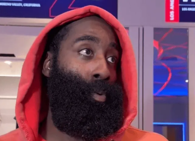 NBA常规赛，快船以112-99战胜活塞。本场比赛，快船球员布鲁克-洛佩斯全场