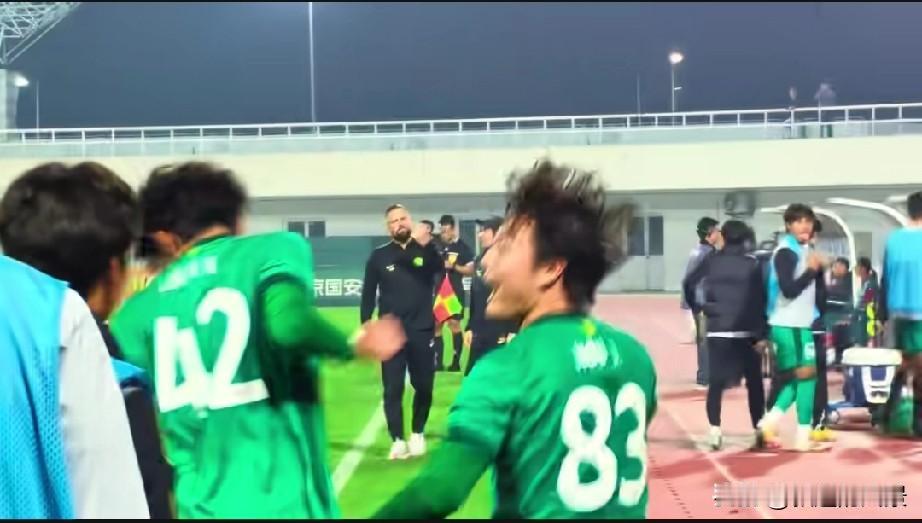 失点后补时绝杀！北京国安U20险胜津门虎！中国青少年足球联赛U20组，北京国安