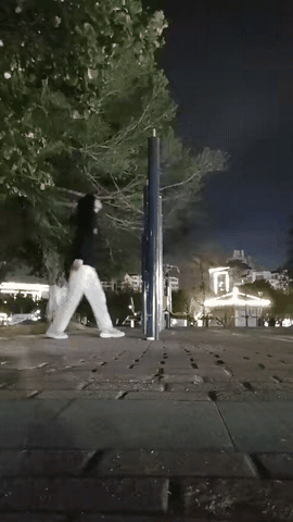 姑娘是个高手，动作流畅丝滑