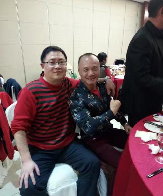 退休在家快三年，很少参加一些聚会，尤其是同学群。大家都是来自厂子弟学校的，每