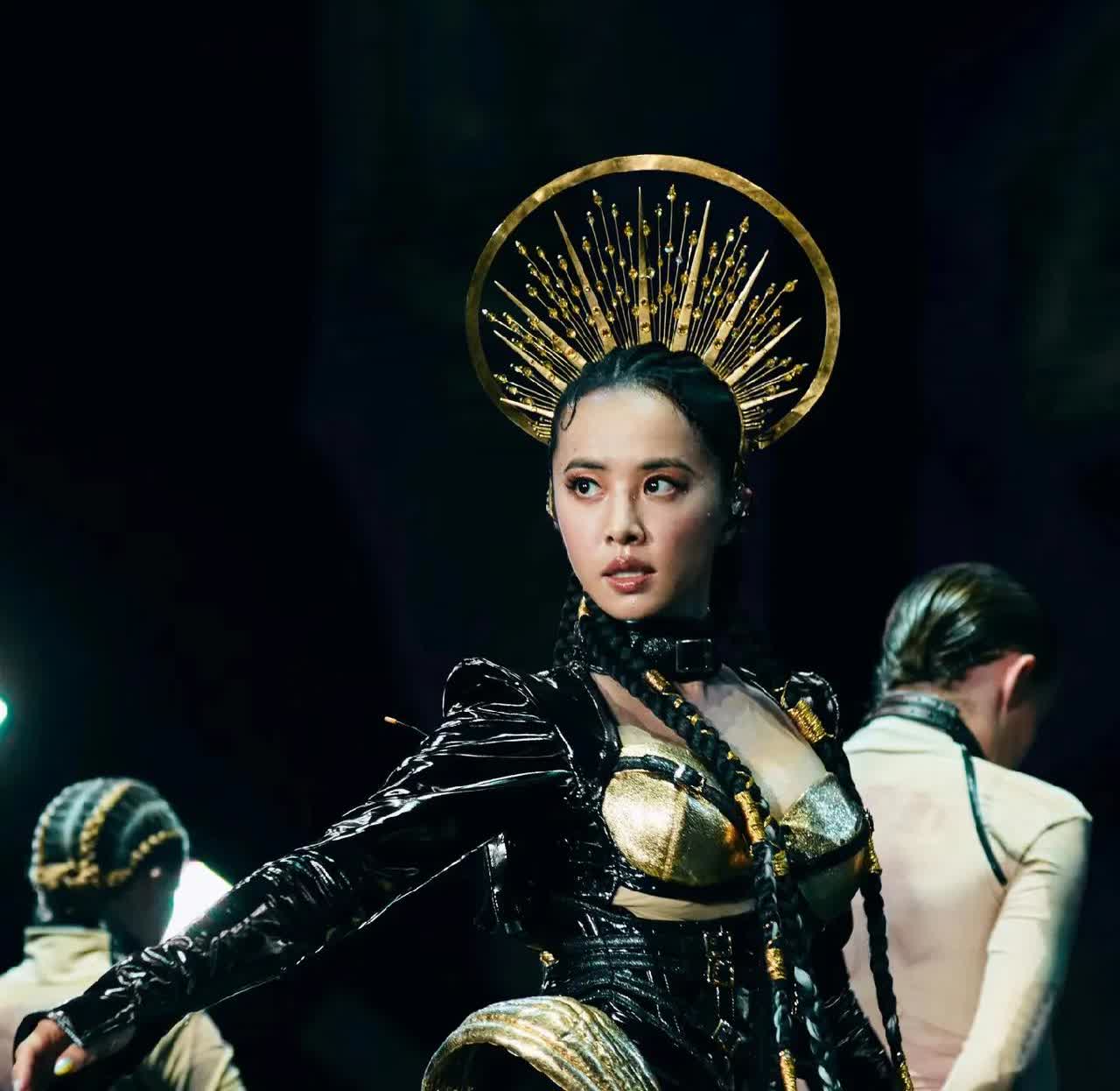 怪不得女人总说宁缺毋滥，原来是错过了周杰伦，还有下一个彭于晏！之