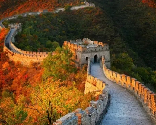 有韩国网友在国际社交平台喊话“中国应归还长城”，还列出三条“证据”，声称长城是他们祖先设计的