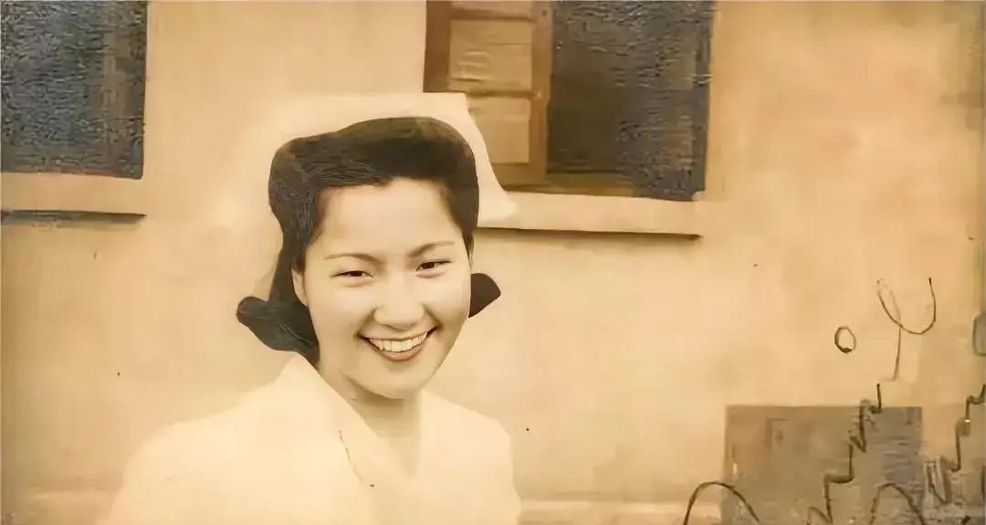 1942年，日军夜袭远征军野战医院，奸杀了3名女护士，次日一早，女护士方寿纯提议