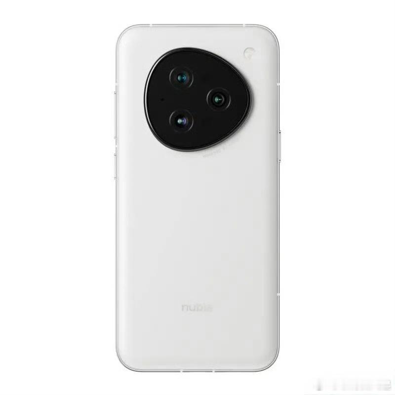 努比亚和豆包合作的手机M153来了！处理器是骁龙8至尊版处理器，6.78英寸1