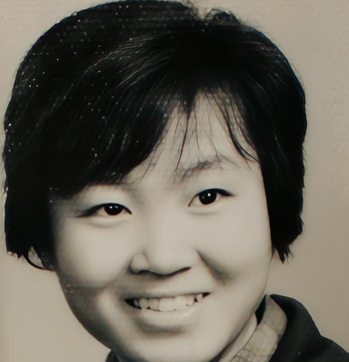 1974年，一21岁女知青夜间独自去厕所时神秘失踪，连队把整座山翻了个遍，却仍然