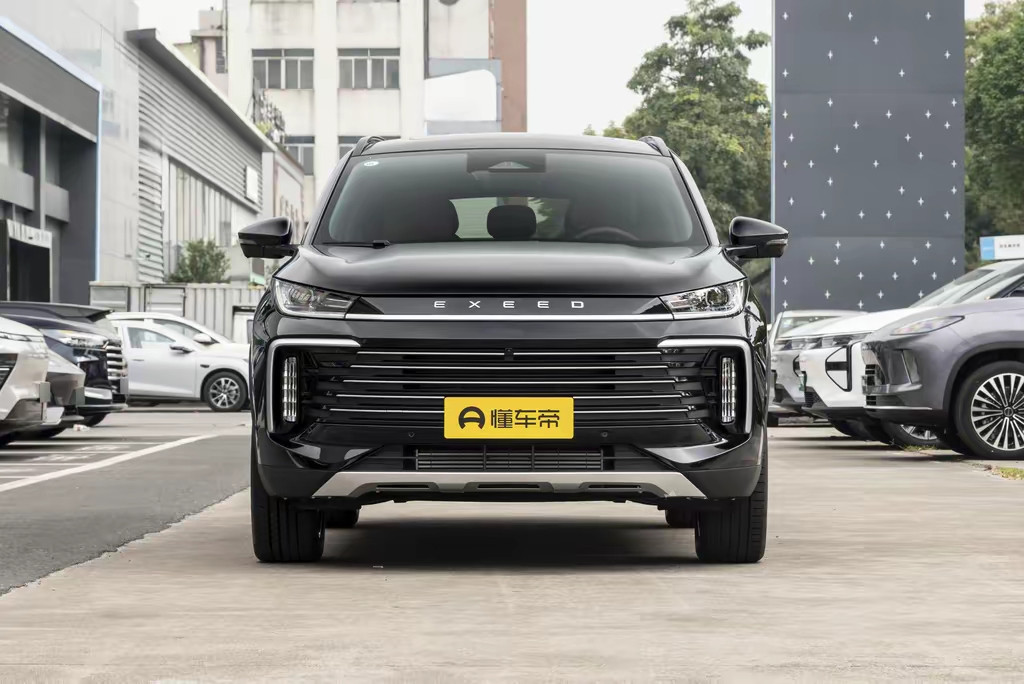 最近刷到不少人在问2026款星途凌云，说这车现在终端优惠后12万就能落地，到底值